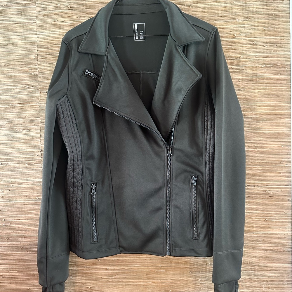 Mondetta Women's Army Green Jacket